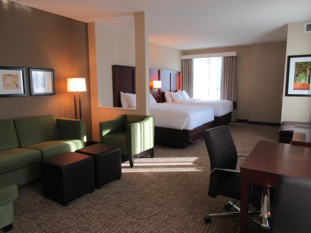 Comfort Suites Съмървил Екстериор снимка