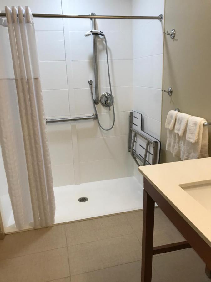 Comfort Suites Съмървил Екстериор снимка